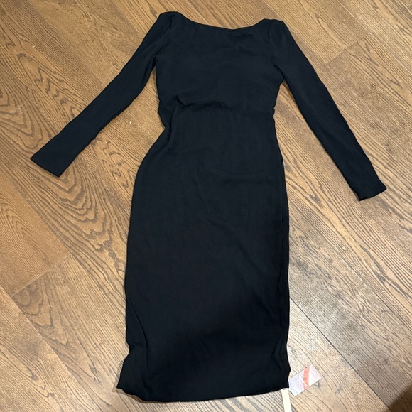 OGL Elegant Black Long Sleeve Dress - Picture 1 of 4
